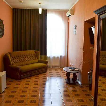 Vorontsovskiy Hotel Melitopolʼ Extérieur photo