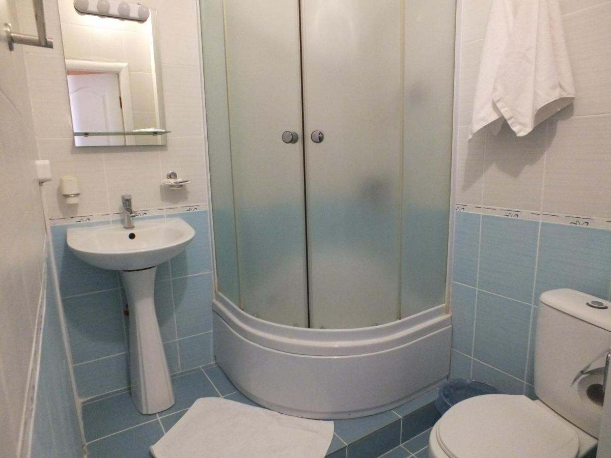 Vorontsovskiy Hotel Melitopolʼ Extérieur photo
