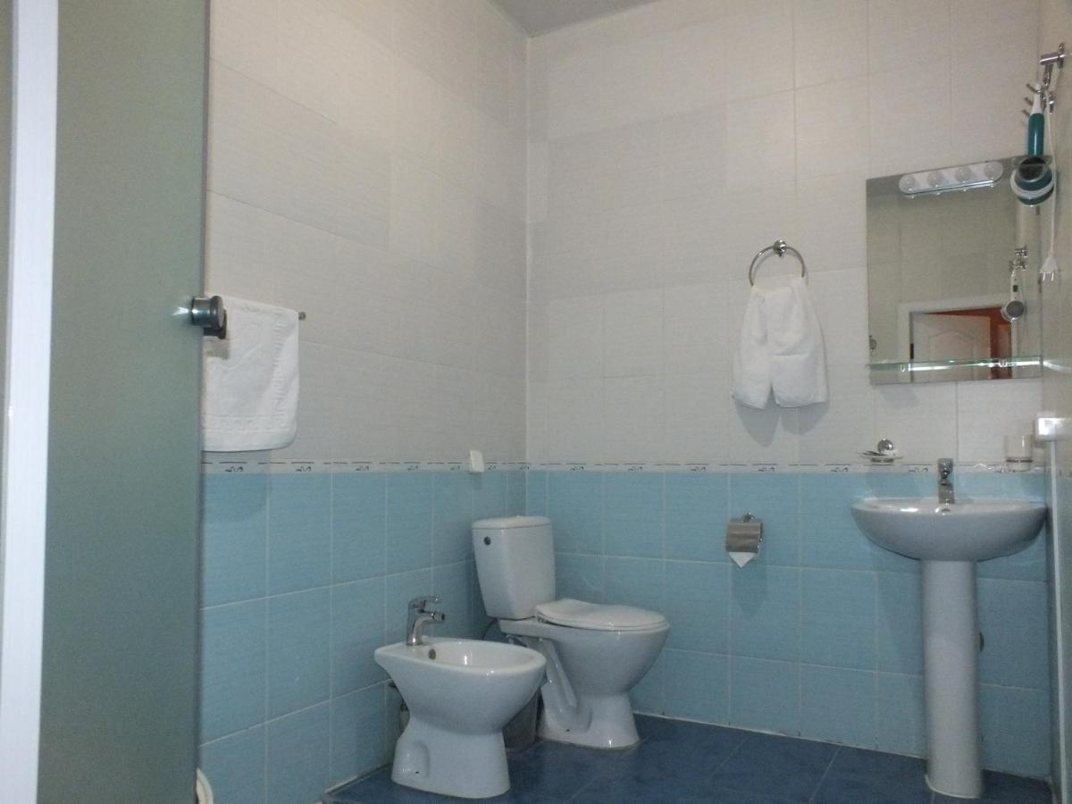 Vorontsovskiy Hotel Melitopolʼ Extérieur photo