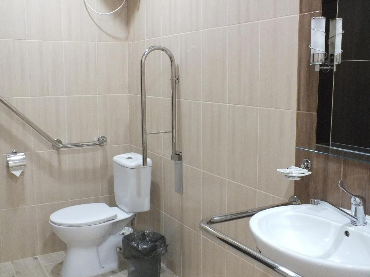 Vorontsovskiy Hotel Melitopolʼ Extérieur photo