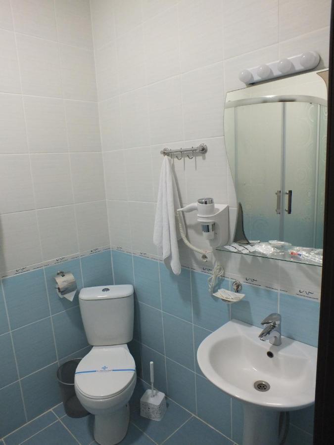 Vorontsovskiy Hotel Melitopolʼ Extérieur photo