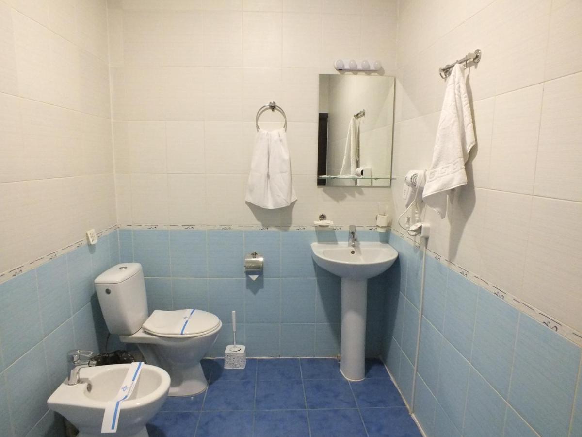 Vorontsovskiy Hotel Melitopolʼ Extérieur photo
