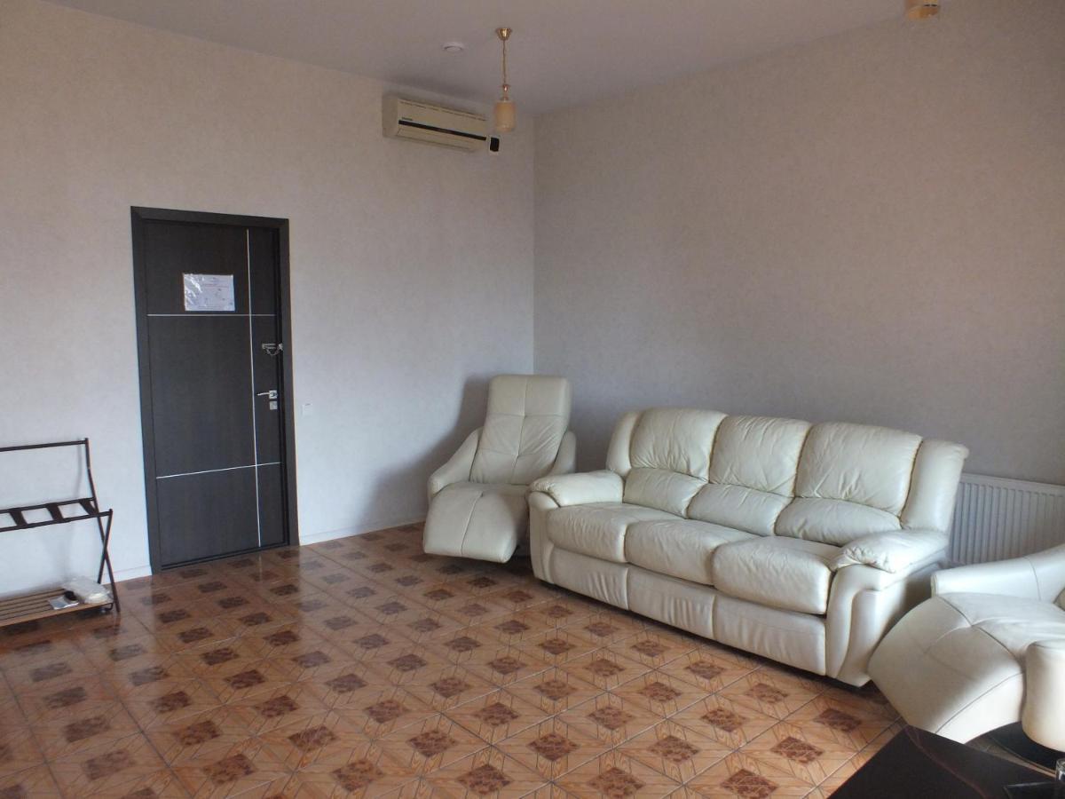 Vorontsovskiy Hotel Melitopolʼ Extérieur photo