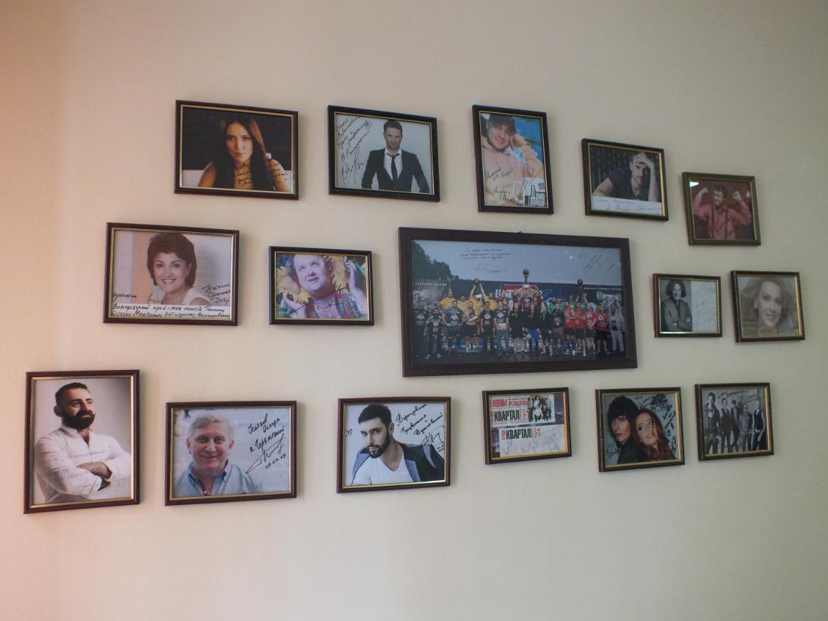 Vorontsovskiy Hotel Melitopolʼ Extérieur photo