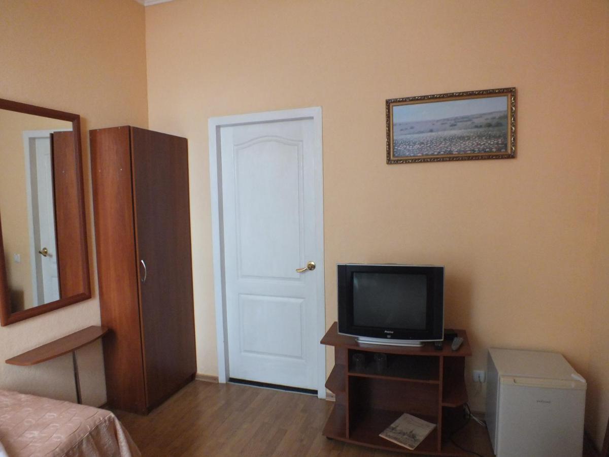 Vorontsovskiy Hotel Melitopolʼ Extérieur photo