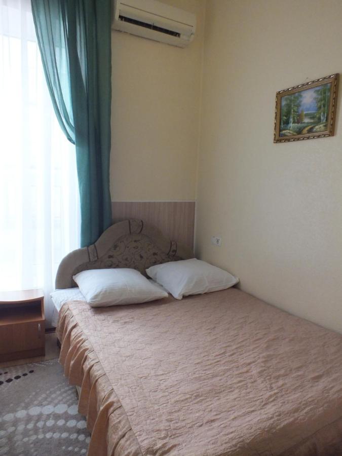 Vorontsovskiy Hotel Melitopolʼ Extérieur photo