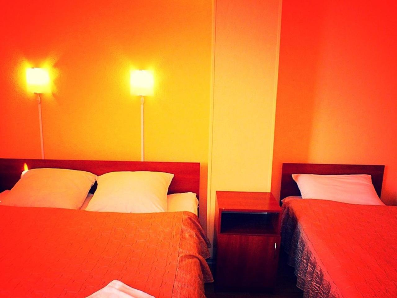 Vorontsovskiy Hotel Melitopolʼ Extérieur photo